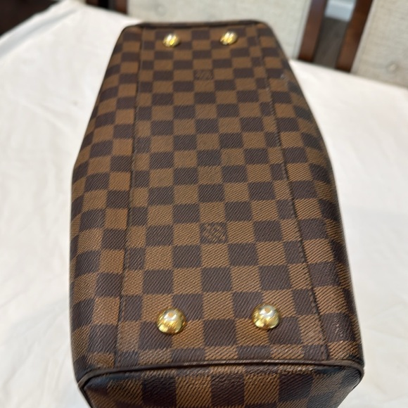 Authentic Louis Vuitton Ebene Trevi MM bag - Picture 6 of 16
